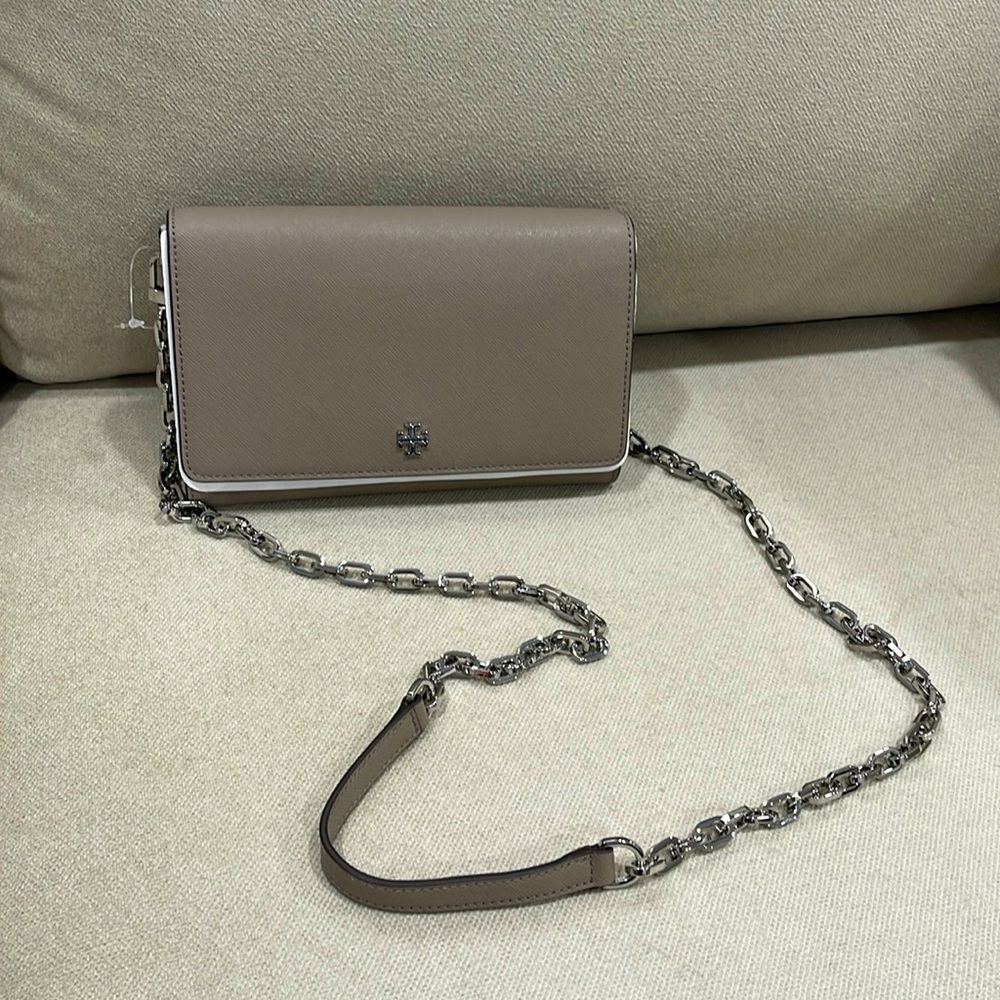 Brand New Tory Burch crossbody in dark beige leather